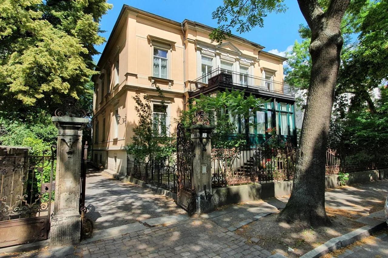 Ferienwohnungen Villa Haniel Carl Dresden Bagian luar foto